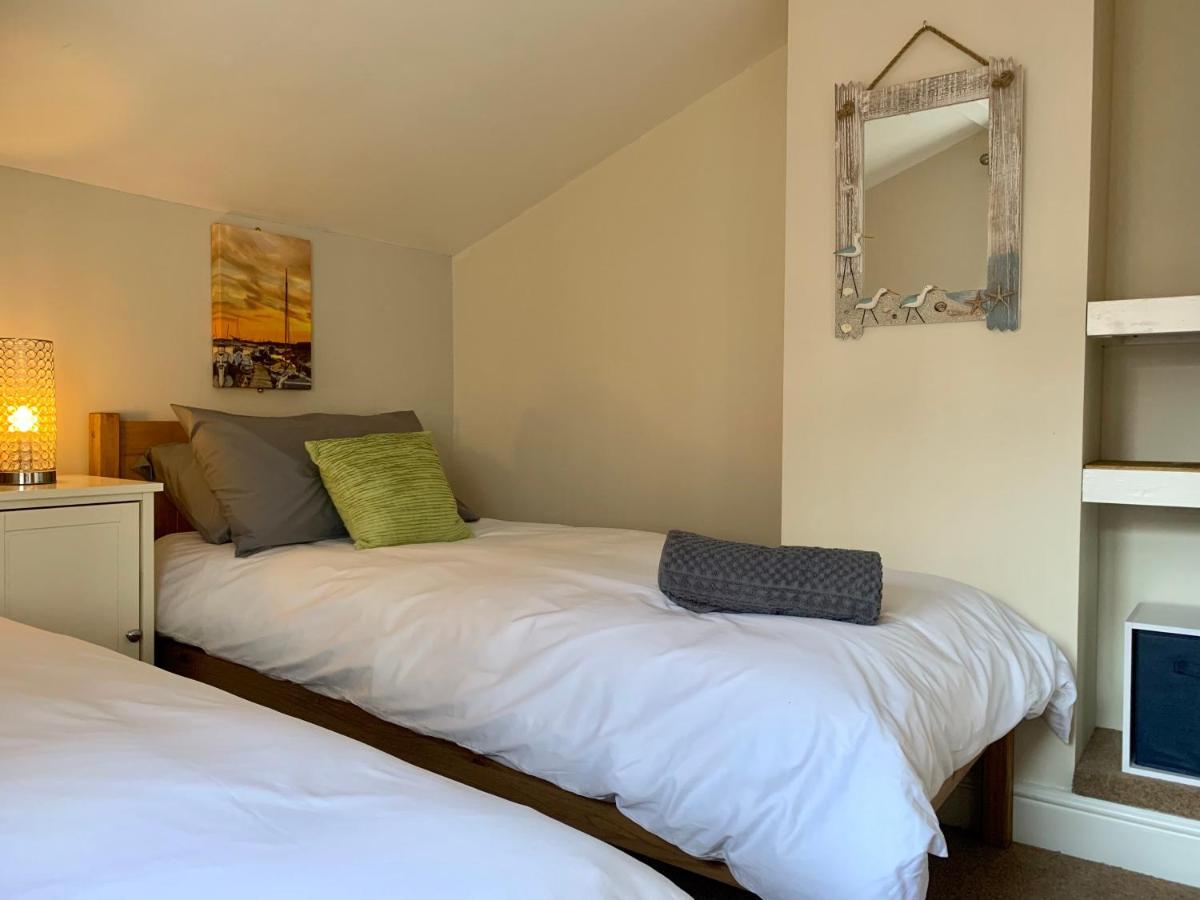Smart & Comfortable 3-Bedroom Victorian House Stalham Bagian luar foto