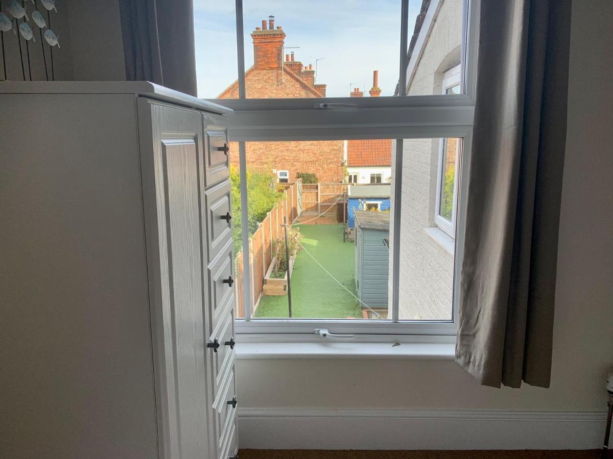 Smart & Comfortable 3-Bedroom Victorian House Stalham Bagian luar foto