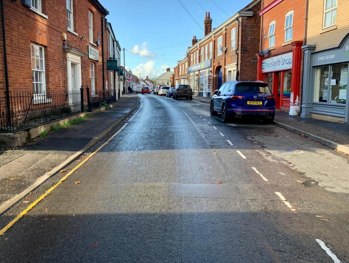 Smart & Comfortable 3-Bedroom Victorian House Stalham Bagian luar foto