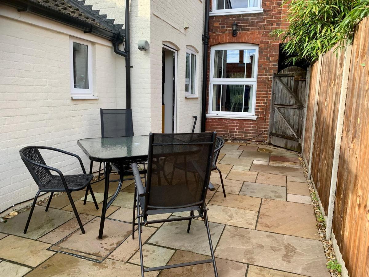 Smart & Comfortable 3-Bedroom Victorian House Stalham Bagian luar foto